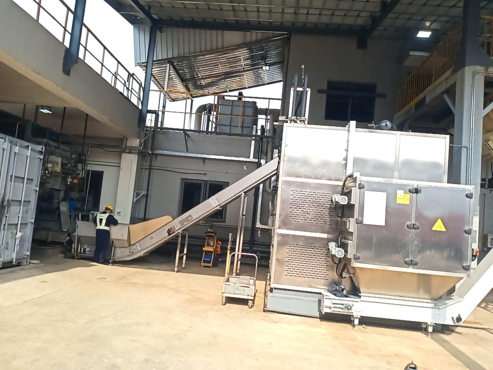 mmexport1758245056745